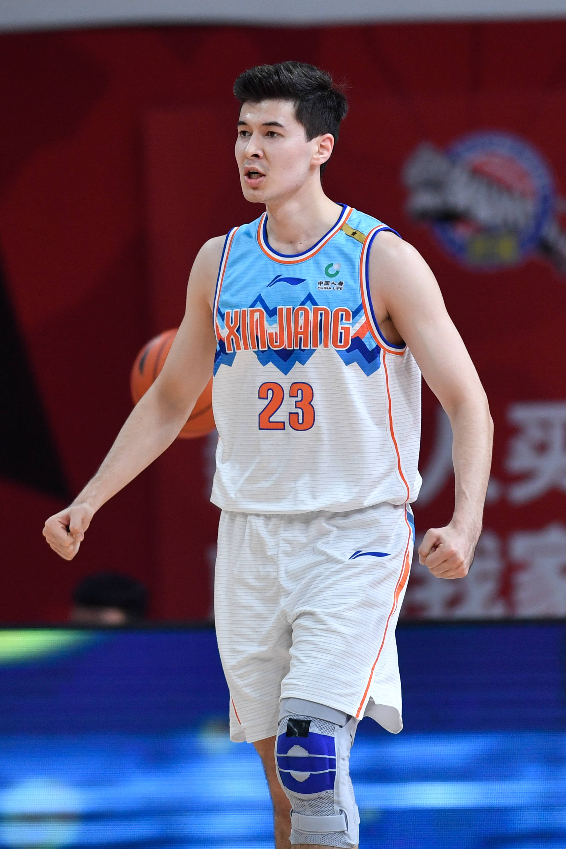 开云体育-关于费德勒在G2比赛中战术调整，出色防守引发热议！的信息